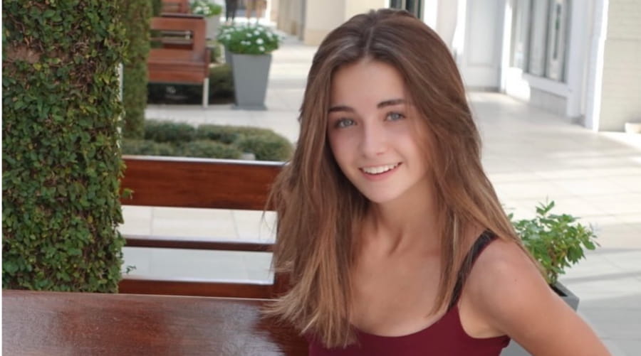 Ava Majury - Wiki, Bio, Facts, Age, Boyfriend, Net Worth