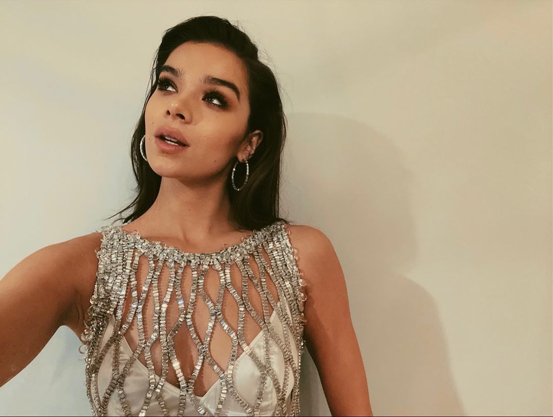 Playing in Hawyeke Movie, Here 10 Facts About Hailee Steinfeld