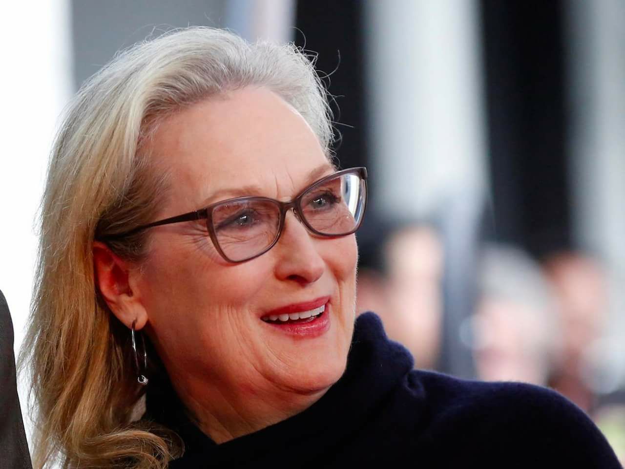 Meryl Streep - Biography, Profile, Facts and Career