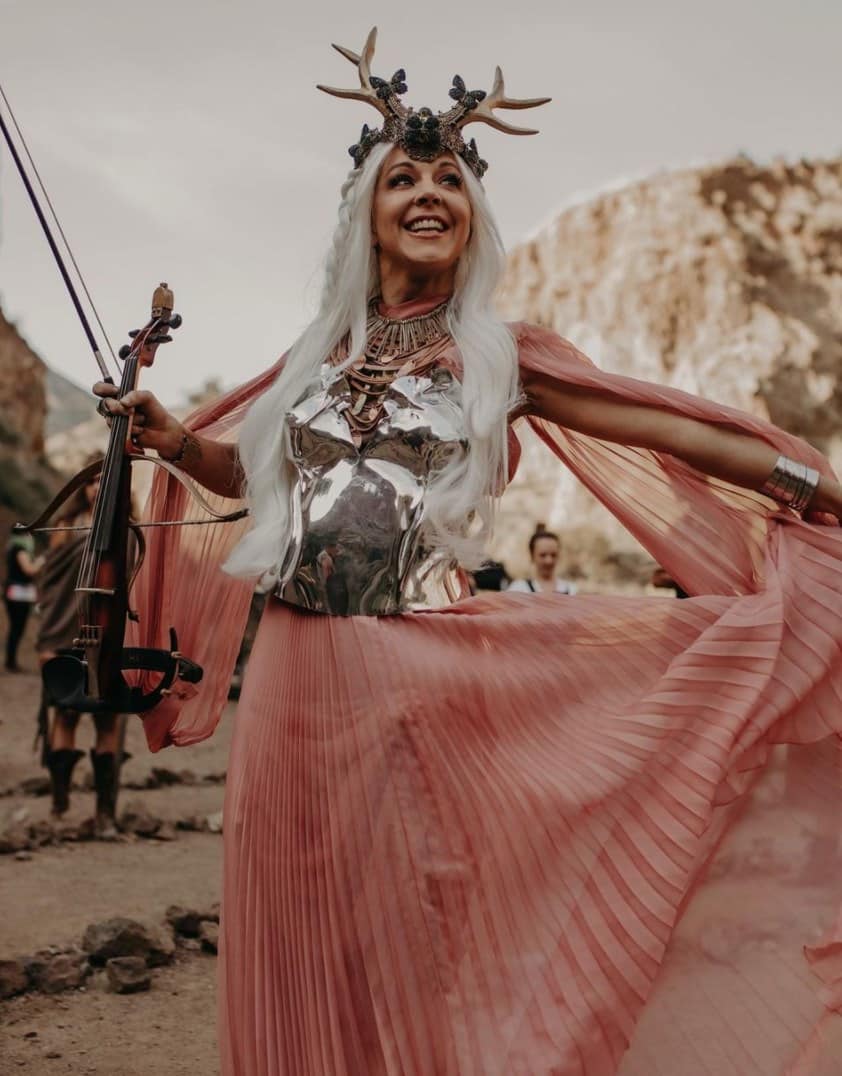 Lindsey Stirling - Biography, Profile, Facts, and Career