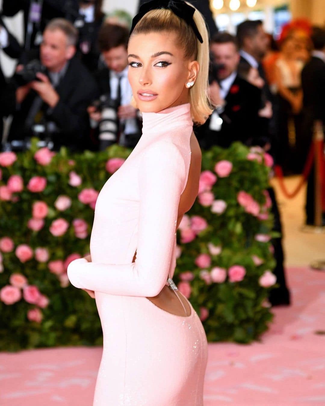 Hailey Baldwin - Biography,Profile,Facts and Career