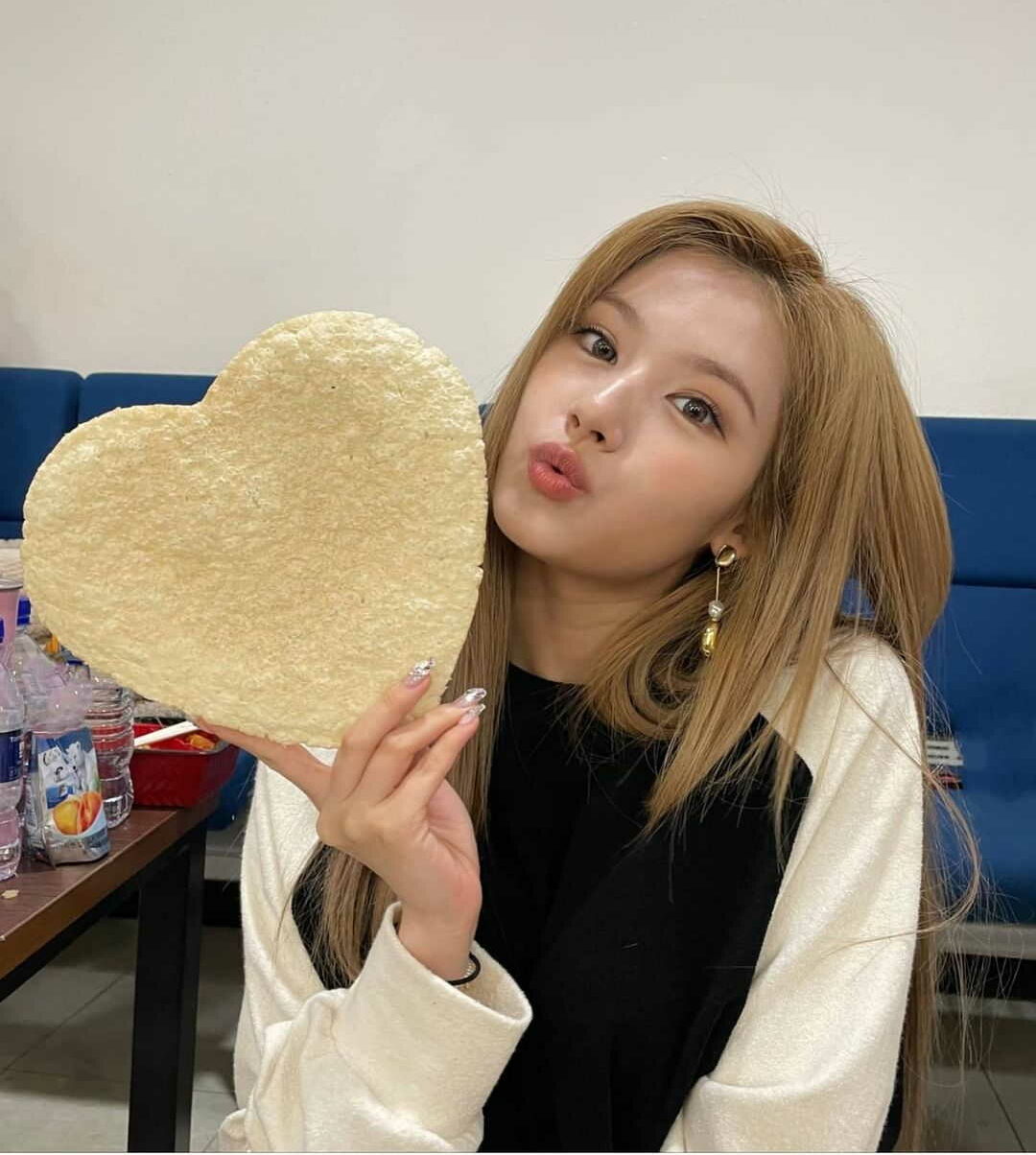 Sana TWICE - Biography, Profile, Facts, and Career
