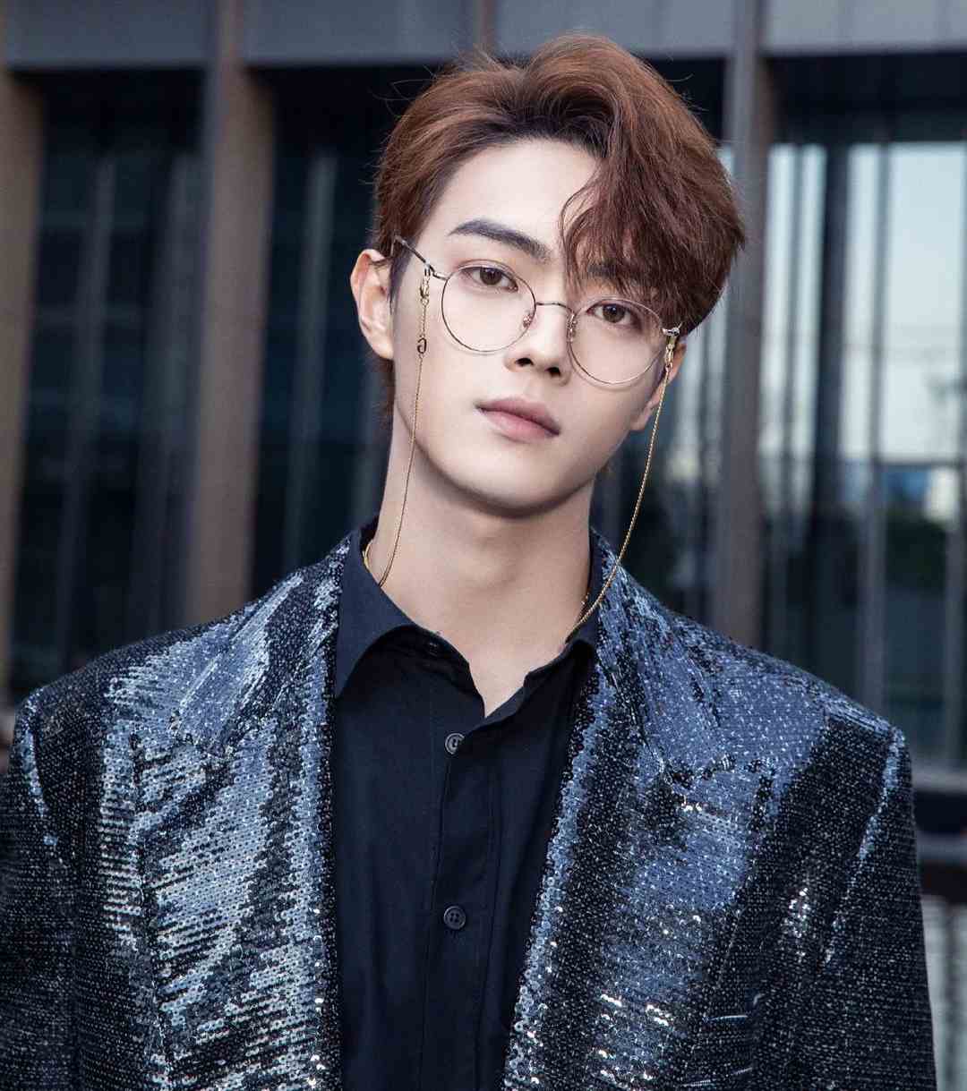 Chinese Actor - Biography, Profile, Facts, and Career
