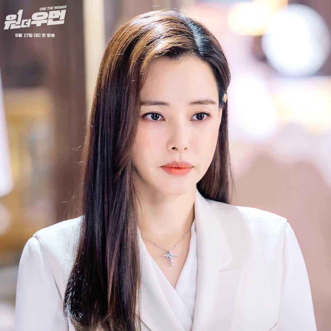 One the Woman - Cast, Summary, Synopsis, OST, Episode, Review