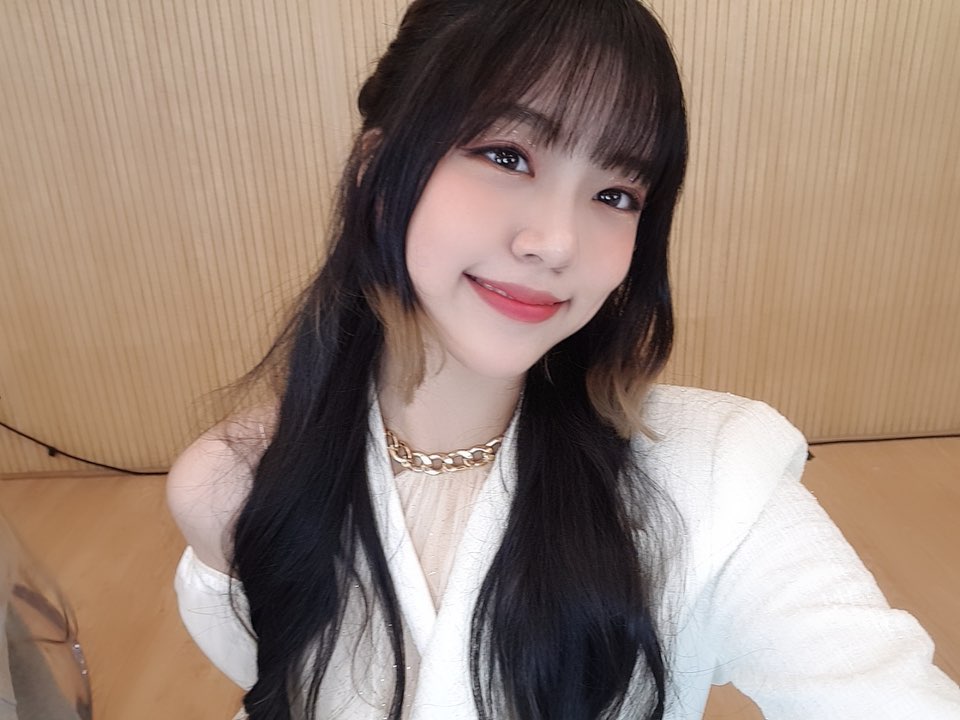Lena (GWSN) - Biography, Profile, Facts, and Career