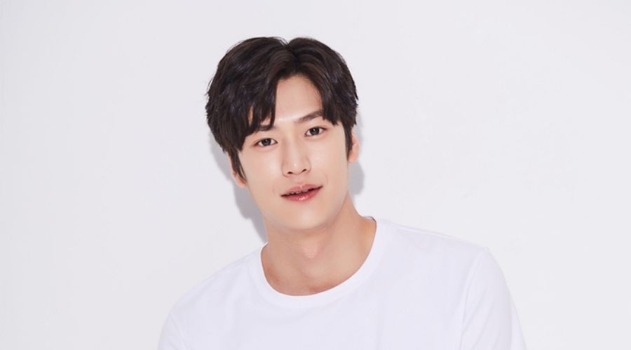 Na In Woo - Biography, Profile, Facts, and Career