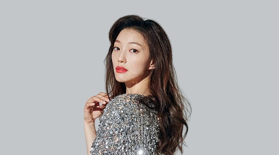 Lee El - Bio, Profile, Facts, Age, Height, Boyfriend, Ideal Type