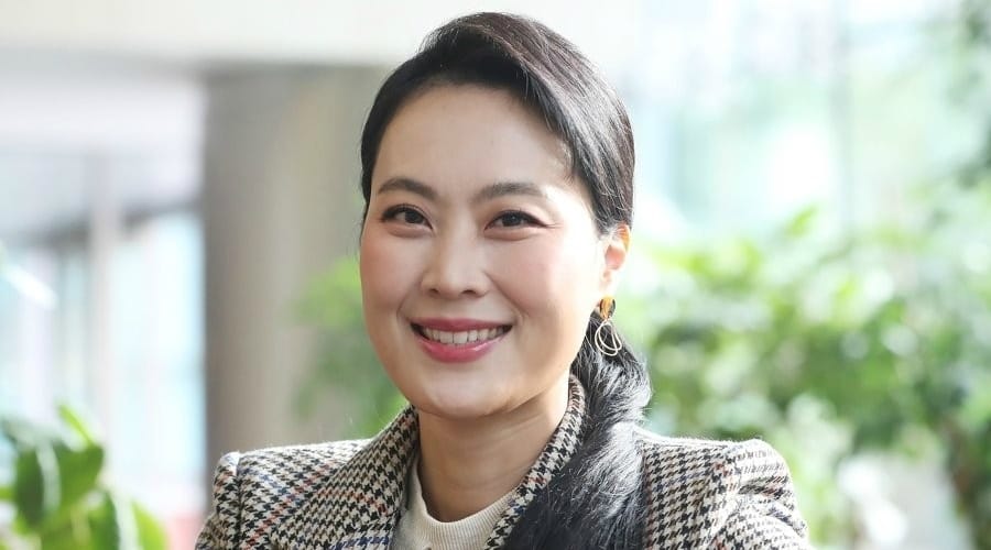 kim-jae-hwa-aktris-drama-korea-why-her-jo-kang-ja
