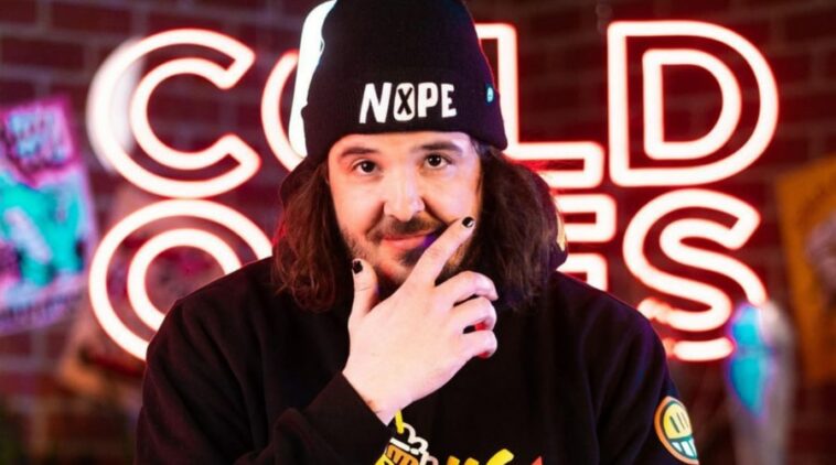 Mully - Wiki, Bio, Facts, Age, Height, Grilfriend, Net Worth