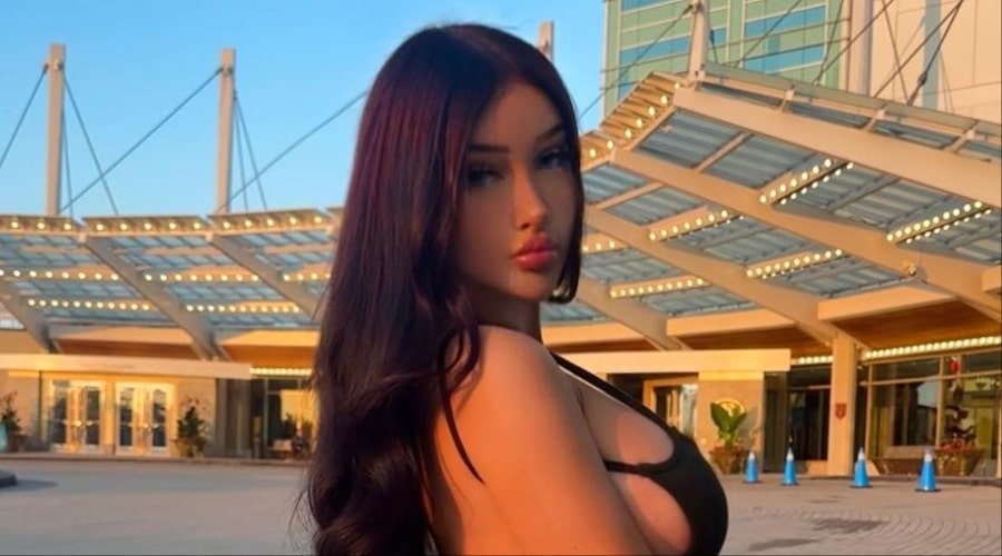 Sylvia Yasmina - Age, Height, Net Worth, Boyfriend, Bio, Facts, Wiki