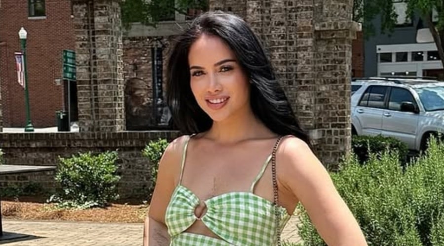 Victoria June - Age, Height, Net Worth, Boyfriend, Bio, Wiki, Facts